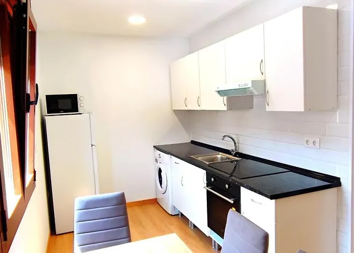 Con Vistas A La Montana En Oviédo